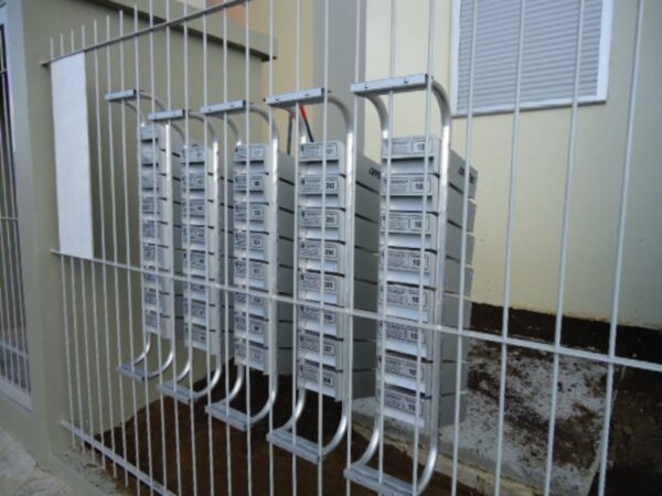 2-foto-MP-4g-caixa-de-correio-para-residencia-em-grade